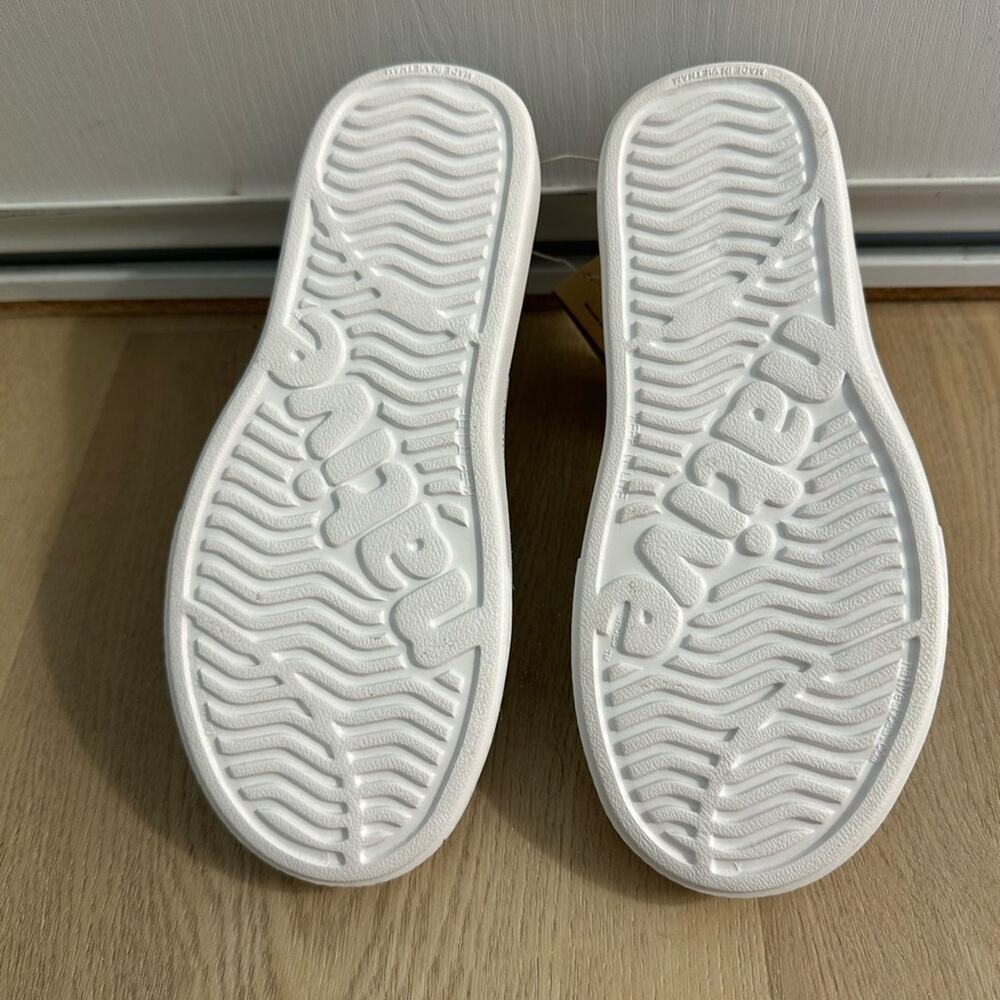 NWT Kids Sz J3 Native Jefferson Print - Shell White / Grey Tie Dye - Picture 6 of 9